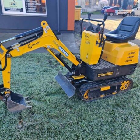 miniekskavaator kerghaagisele