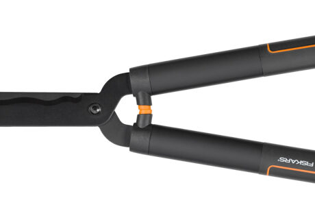 Fiskars hekikäärid lainelise teraga HS22 SingleStep™ 114730