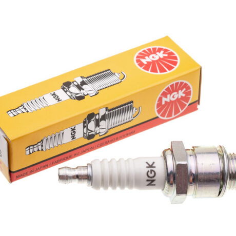 Süüteküünal NGK BP4HS