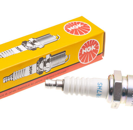 Süüteküünal NGK BPR7HS