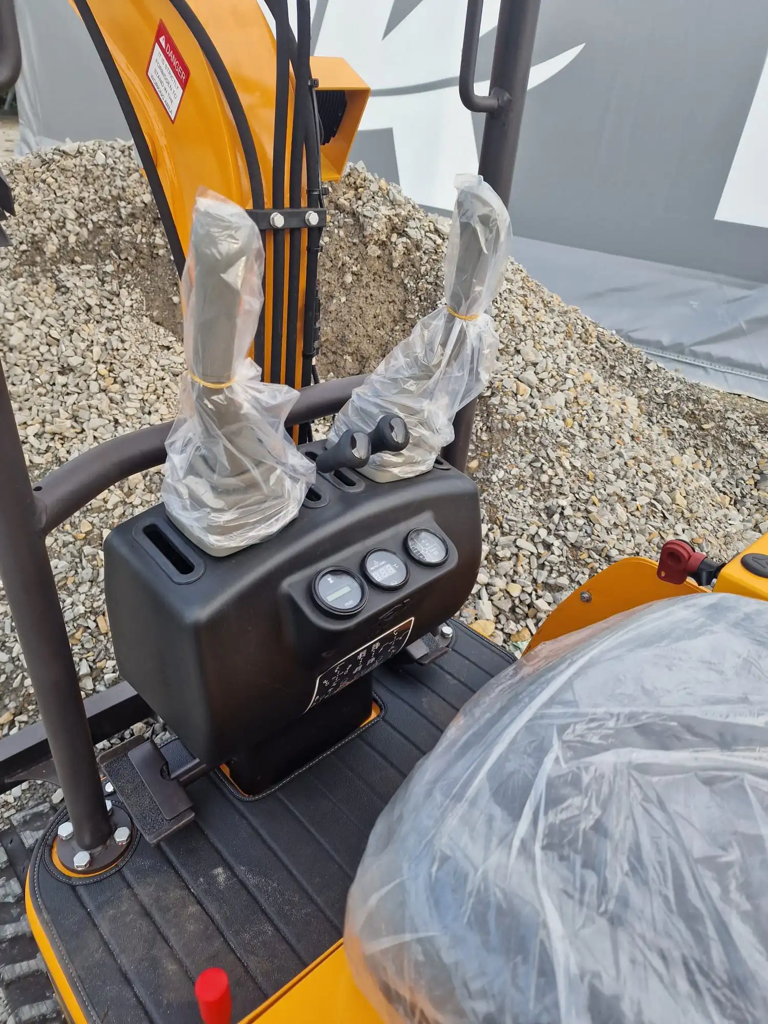 Berger Kraus miniekskavaator BK1200AS 5