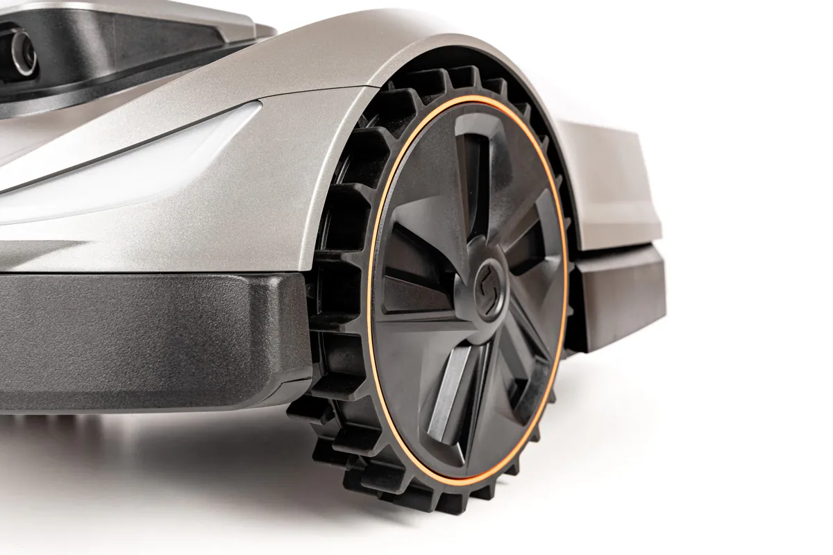 Robotniiduk X5 Sunseeker 2000 m² (kaablivaba)
