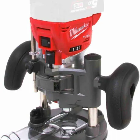 Milwaukee M18FTR-0X akuga frees Solo 18V