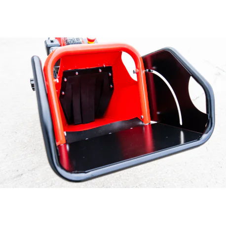 Bensiinimootoriga oksapurustaja RB-50 7 hp 23 Bensiinimootoriga oksapurustaja RB-50 7 hp