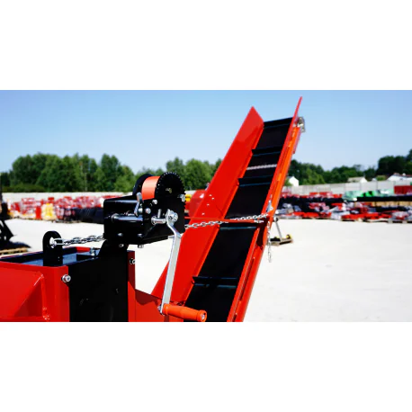 Bensiinimootoriga puiduhakkur RPS-120 koos lintkonveieriga 2.3 m