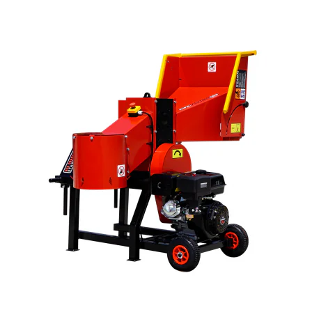 Bensiinimootoriga puiduhakkur RS-120 + PTO 2 Bensiinimootoriga puiduhakkur RS-120 + PTO