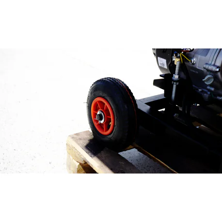 Bensiinimootoriga puiduhakkur RS-120 + PTO 9 Bensiinimootoriga puiduhakkur RS-120 + PTO