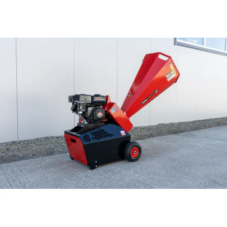 Bensiinimootoriga puiduhakkur RS-60