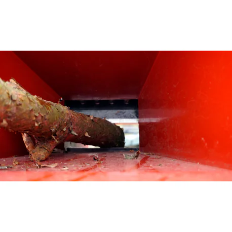 Bensiinimootoriga puiduhakkur RS-80