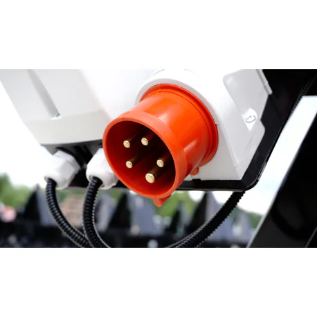 Elektrimootoriga puiduhakkur RE-100 7.5 kW 5 Elektrimootoriga puiduhakkur RE-100 7.5 kW