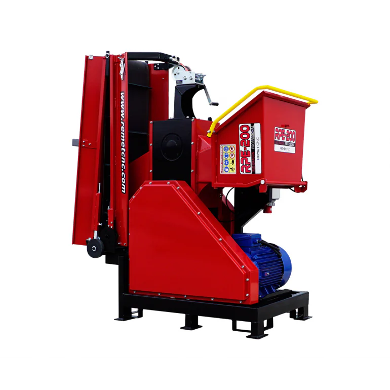 Elektrimootoriga puiduhakkur RPE-200 koos lintkonveieriga 3 m