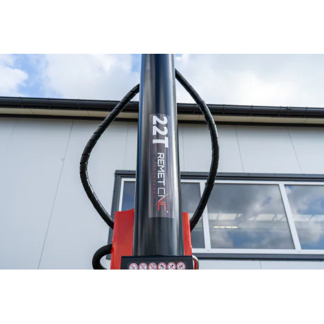 Hüdrauliline puulõhkuja 22T PTO 6 Hüdrauliline puulõhkuja 22T PTO