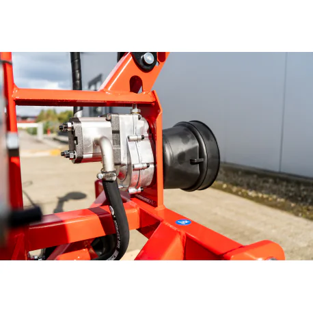 Hüdrauliline puulõhkuja 30T PTO 8 Hüdrauliline puulõhkuja 30T PTO