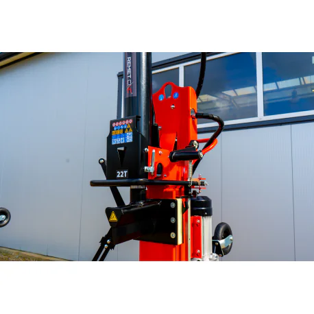 Hüdrauliline puulõhkuja elektrimootoriga 22T + PTO