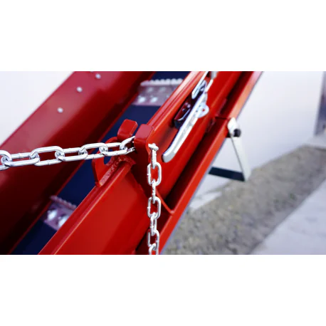 PTO-puiduhakkur R-120 koos lintkonveieriga 2.3 m