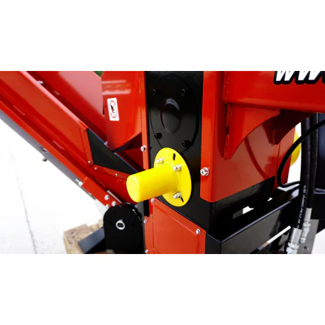 PTO-puiduhakkur RP-120 koos lintkonveieriga 2.3 m 3 PTO-puiduhakkur RP-120 koos lintkonveieriga 2.3 m