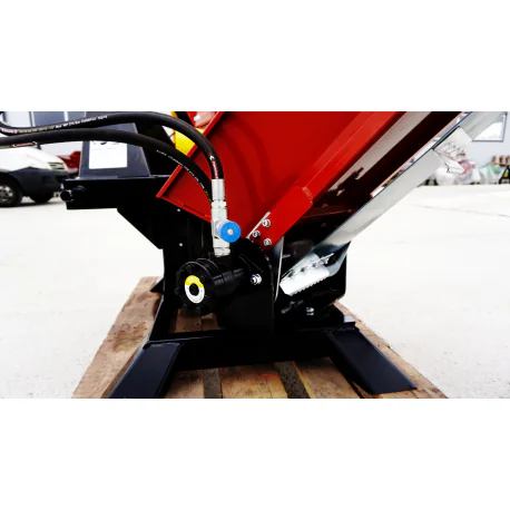 PTO-puiduhakkur RP-120 koos lintkonveieriga 2.3 m 7 PTO-puiduhakkur RP-120 koos lintkonveieriga 2.3 m