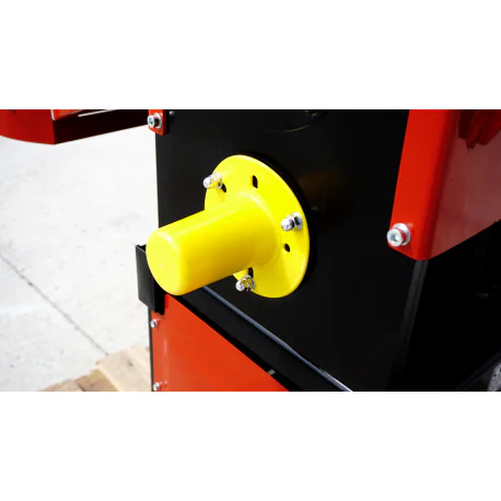 PTO-puiduhakkur RP-150