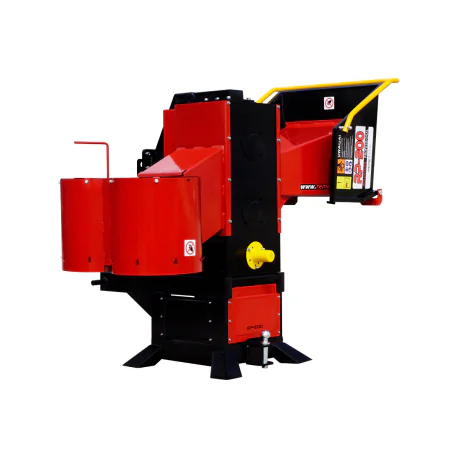 PTO-puiduhakkur RP-200