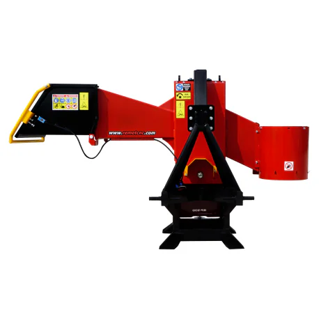 PTO-puiduhakkur RP-200