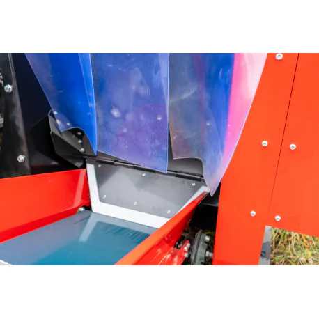 PTO-puiduhakkur RP-300 koos lintkonveieriga 3 m