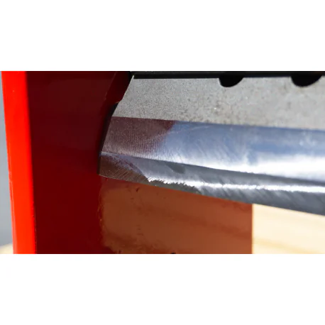 Puiduhakkuri lõikemehhanism M-100 nelja noaga