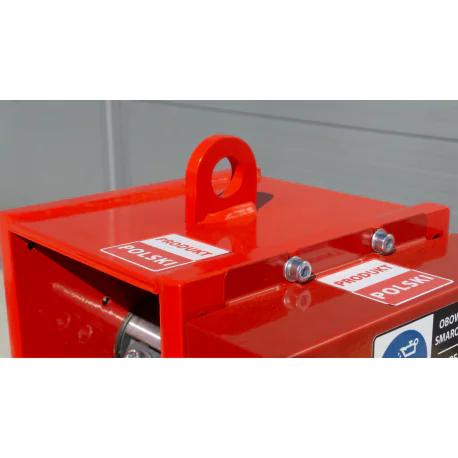 Puiduhakkuri lõikemehhanism M-100 nelja noaga