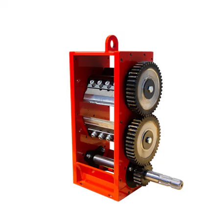 Puiduhakkuri lõikemehhanism M-100 nelja noaga