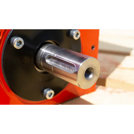 Puiduhakkuri lõikemehhanism M-100 nelja noaga