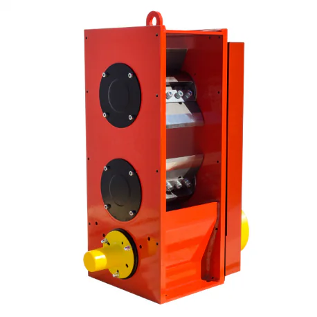 Puiduhakkuri lõikemehhanism M-150 kuue noaga