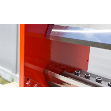 Puiduhakkuri lõikemehhanism M-150 kuue noaga