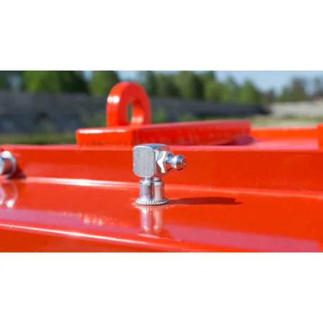 Puiduhakkuri lõikemehhanism M-200 kuue noaga