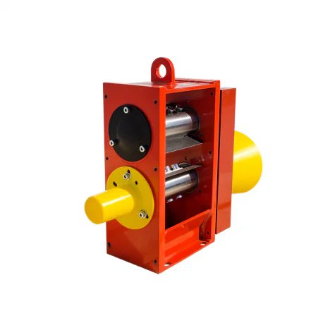 Puiduhakkuri lõikemehhanism M-60 nelja noaga