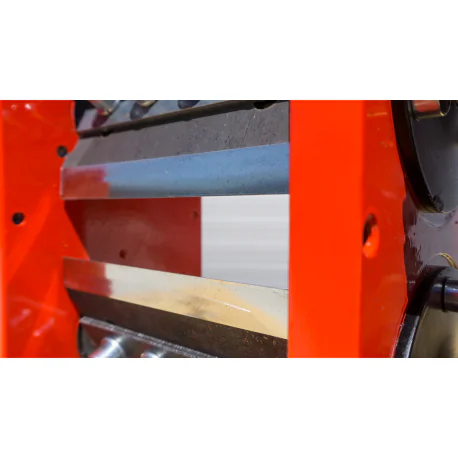 Puiduhakkuri lõikemehhanism M-80 nelja noaga