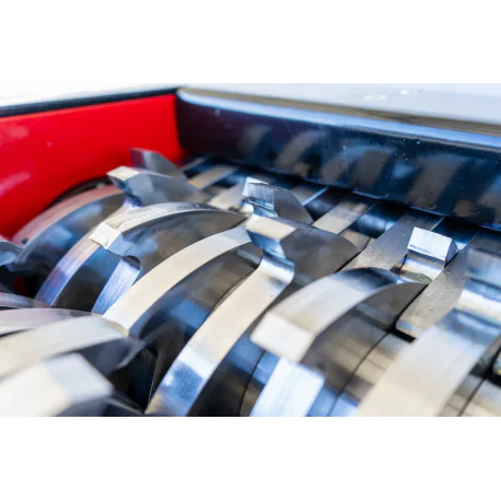 Purustaja purustusmehhanism SR-400 kahekordse ajamiga