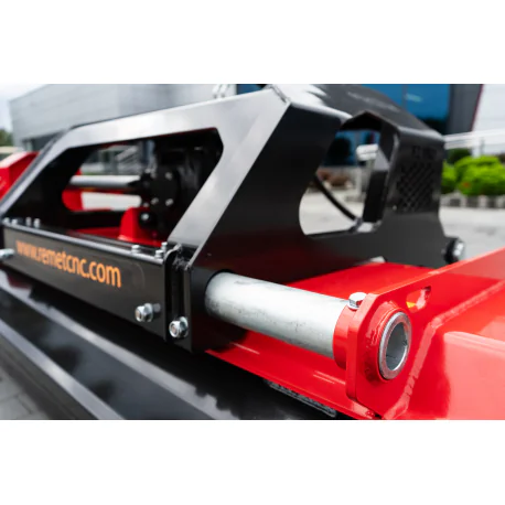 Remet CNC Techology hooldusniiduk F2-275 PRO külgnihkega