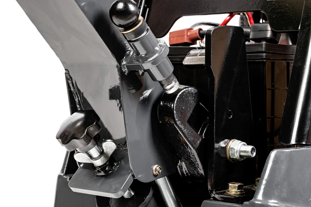 Cedrus pinnasetihendaja CEDZG330HRE-PRO 315 kg