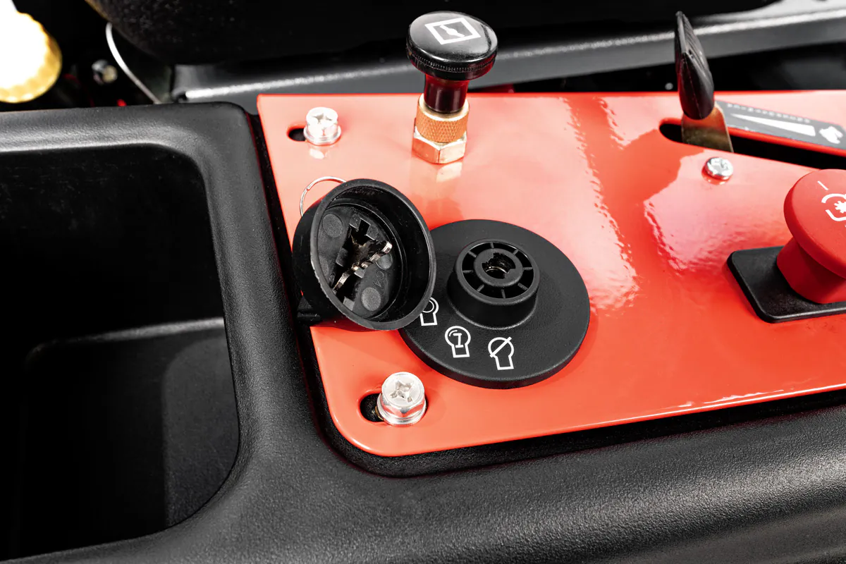 Cedrus 0-pöörderaadiusega niiduk C-TRAC-Z107