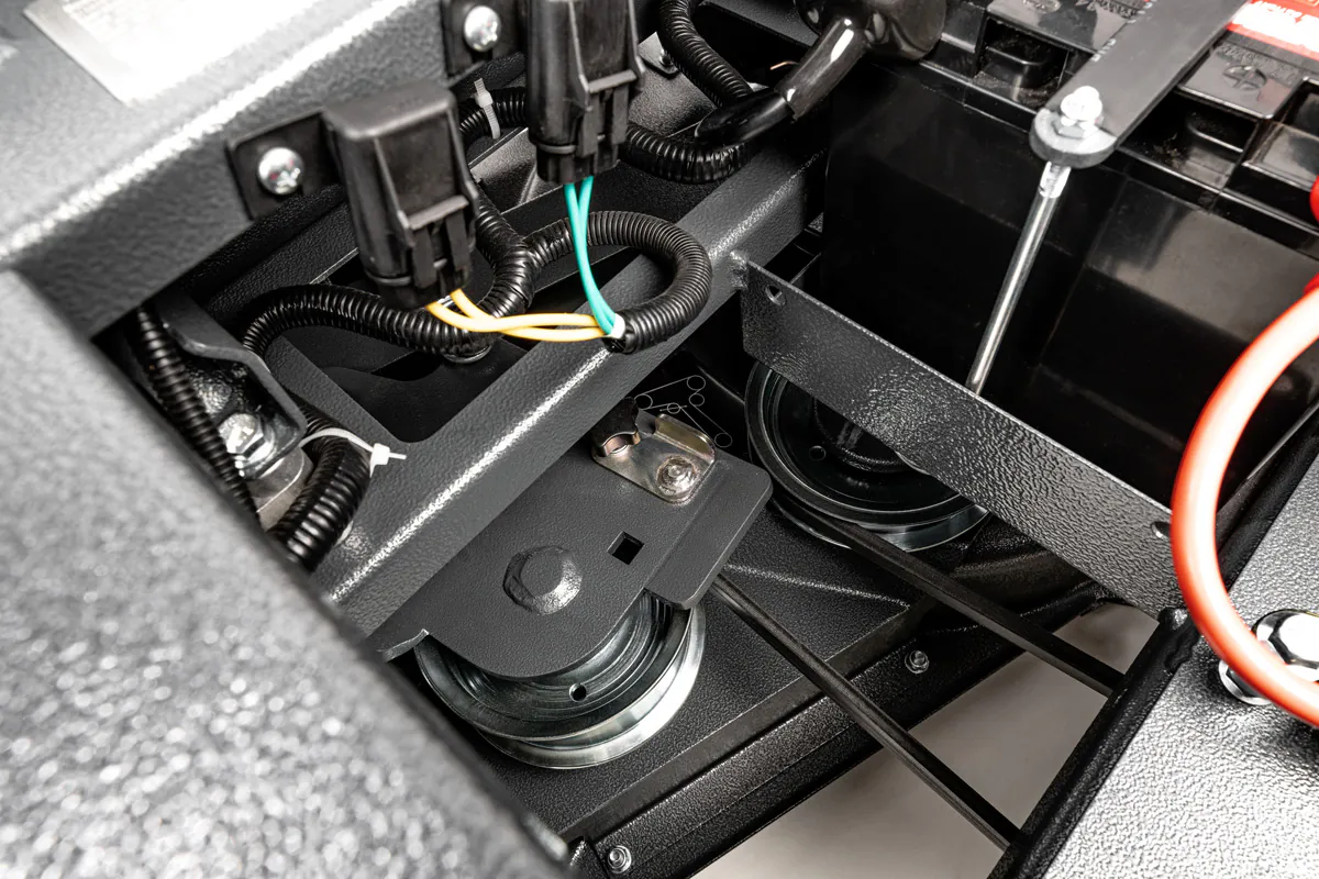 Cedrus 0-pöörderaadiusega niiduk C-TRAC-Z107