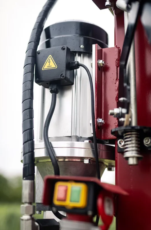 Brugger vertikaalne puulõhkuja elektrimootoriga + PTO S30