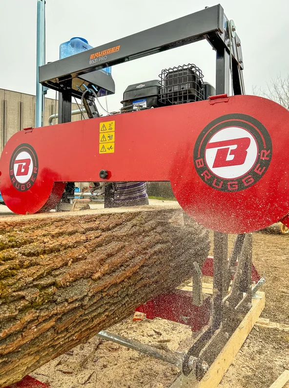 Brugger bensiini- või elektrimootoriga saeraam BS31 Pro