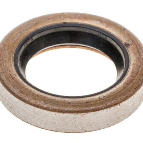 Crankshaft oil seal Tecumseh 3.5HP lower